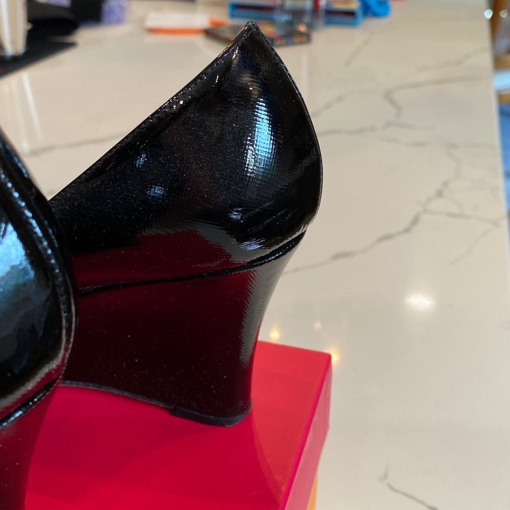 Kate Spade Black Bow Wedges - Picture 6 of 9
